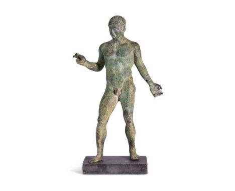A BRONZE FIGURE OF A WARRIOR  ANCIENT ROMAN STYLE, PROBABLY 20TH CENTURY  Bronze with green encrusted verdigris patination, s