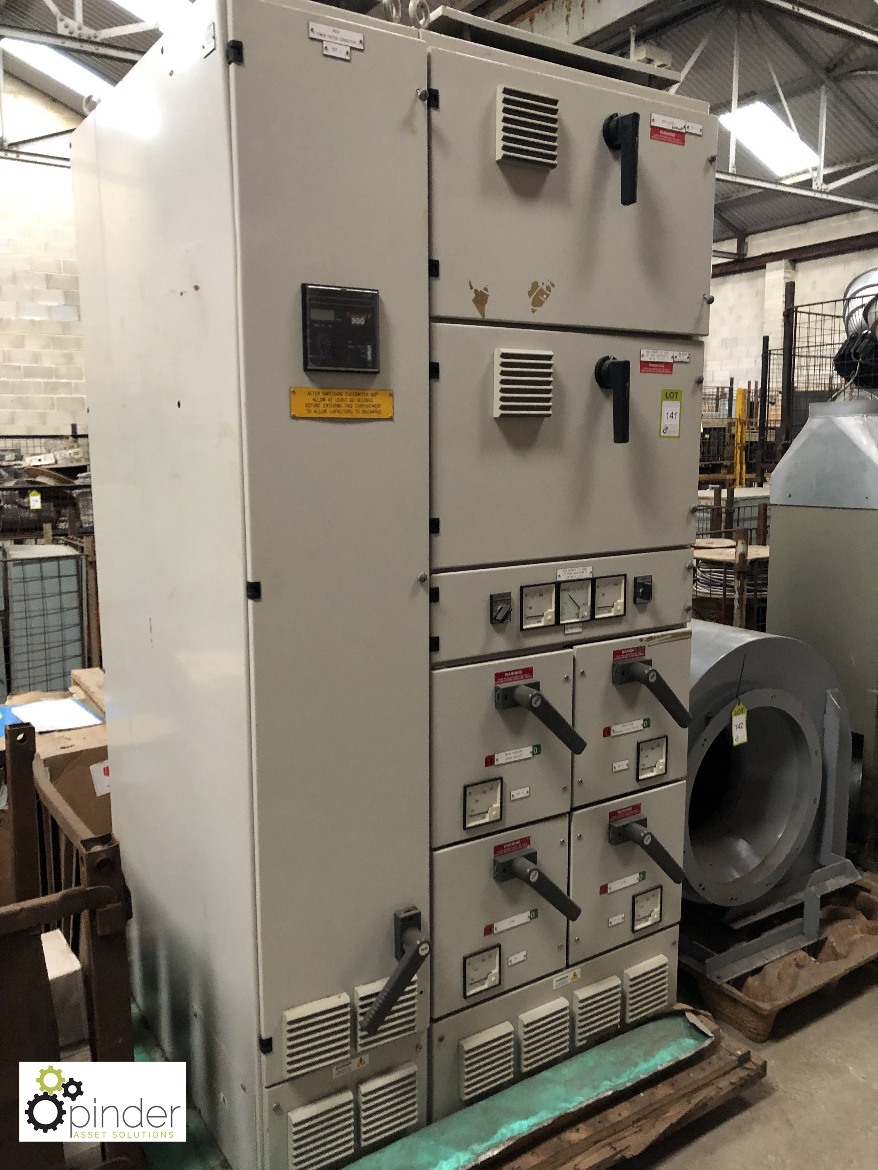 ABB Switchboard comprising 1000A main isolator, 1000 bus coupler, 4 x