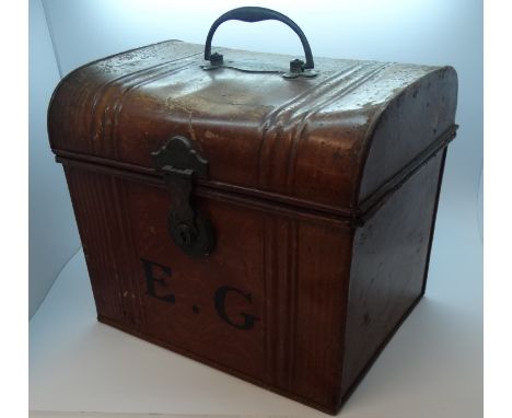 Tin miniature trunk 9.5'h x 10' x 9' 