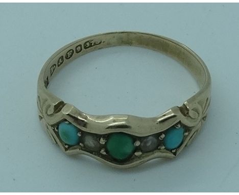 9ct Gold Jade & pearl style set ring 2.5g 