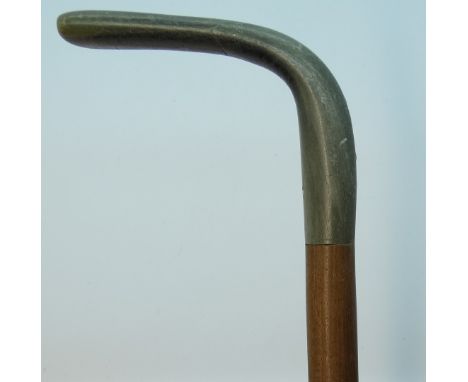 Horn handle walking stick 