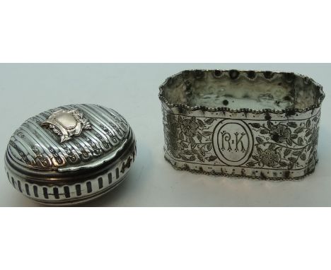 Plated snuff box & serviette ring 
