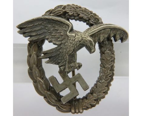 Museum quality replica cast metal Luftwaffe pilots badge, possibly early. P&amp;P Group 1 (£14+VAT for the first lot and £1+V