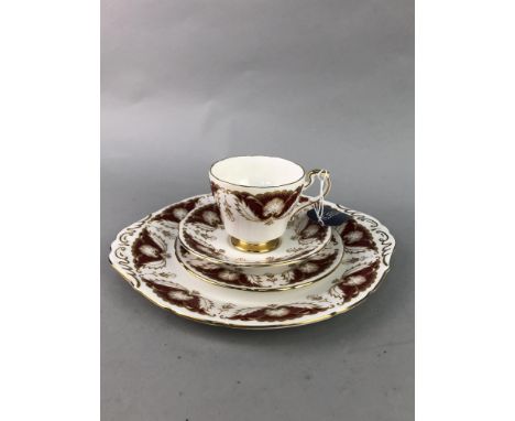 PARAGON 'FLORENCE' PATTERN TEA SERVICE, with red and gilt decoration, comprising six trios, sandwich plate, cream and sugar