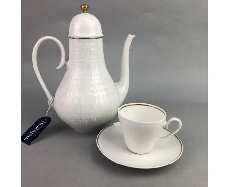 ROSENTHAL GROUP CLASSIC ROSE TEA SERVICE, in white with gilt border
