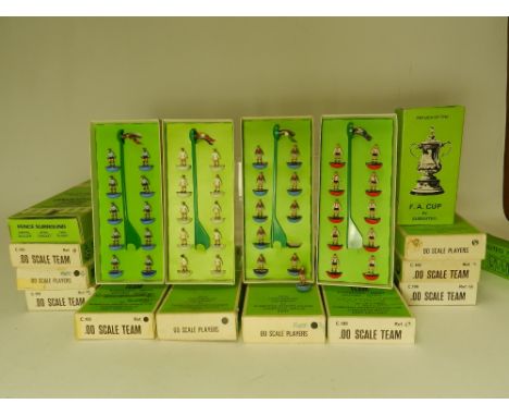 A collection of Subbuteo items to include ten complete teams, Southampton, Aston Villa, Leeds, Coventry City, Celtic, Liverpo