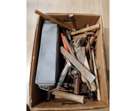A BOX OF ASSORTED TOOLS INC HAMMERS ETC