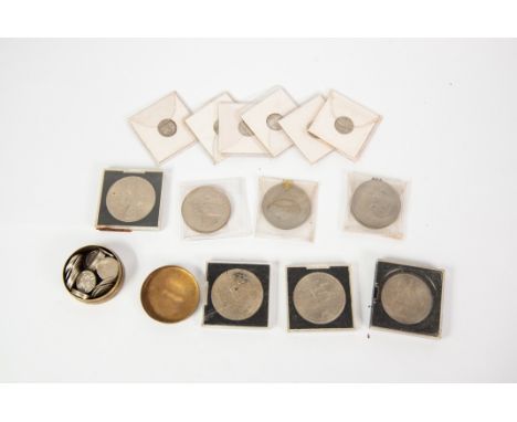 QUANTITY OF BRITISH AND WORLD COINS, including six Iranian 5 Rial coins and ten 2 Rial coins; George V 1933 silver crown and 