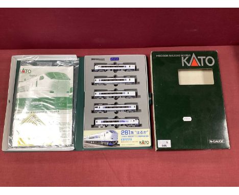 A Kato 'N'Gauge/2mm Boxed Ref No 10-330, 281 Series 'Haruka' 5 Unit Electric Express Train, described by the vendor as a "non