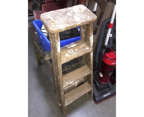 A 3 step wooden ladder