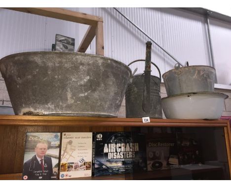 A galvanised bath/bucket, watering can &amp; 2 enamel bowls