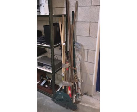 A good lot of gardening tools