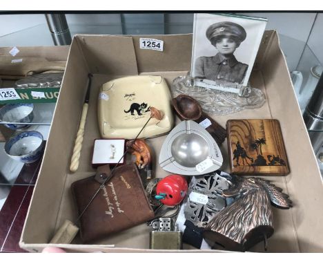 A mixed lot including tobaccoana, Art Nouveau buckle, pair of folding button hooks &amp; glass table top photo frame etc.