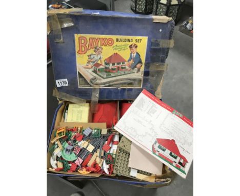 A Bayko building set