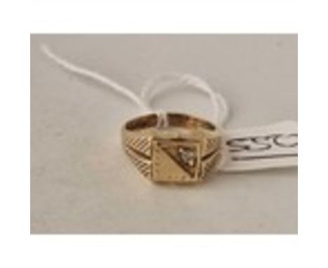Gold Signet Ring 9ct Size R 4g