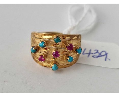 A turquoise and ruby ring 9ct size O 2.3 gms