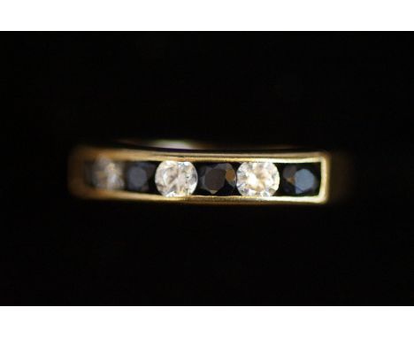 9ct Gold ring set with sapphires &amp; clear stones Size M 