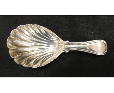 A Georgian caddy spoon