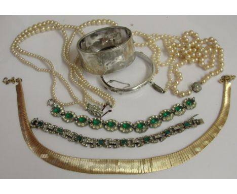 A quantity of vintage dress jewellery to inc silver bangles, French Nouveau paste bracelet etc