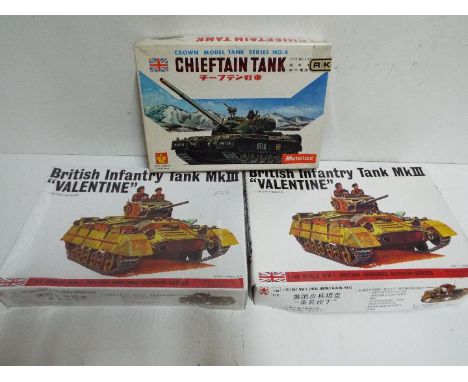 Crown Model Company - Fuman - 3 unmade 1/48 scale British military model kits including two # 7939 Infantry 'Valentine' tanks