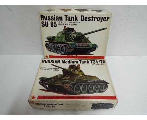 Bandai - 2 boxed unmade Bandai 1:48 scale Russian tank model kits including # 8372 SU85 tank destroyer, # 8373 T34/76 medium 