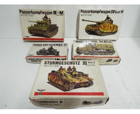 Five Bandai WWII German Panzertruppe / Pin Point series model kits. 1:48 Scale. No. 25 "Panzerkampfwagen IV Ausf. H" Tank, #8