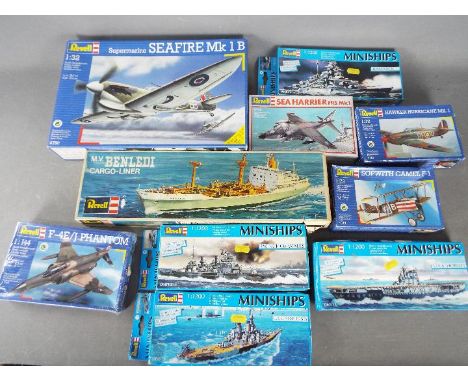 Revell - Model Kits - A collection of 10 Revell model kits in various scales including 1:44 scale F4 Phantom jet, 1:32 scale 