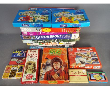 MB Games - Parker - Waddington's - A lot of 14 vintage games and 3 jigsaws including GoFor Broke, E.T, Sheffield Shares. The 