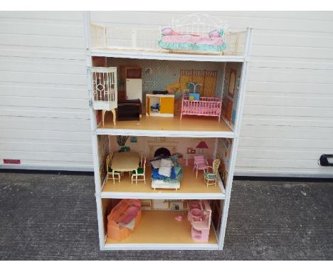 Sindy - Vintage Sindy Doll Super Home including some original Sindy fixtures, fittings and furniture as well as a couple of s