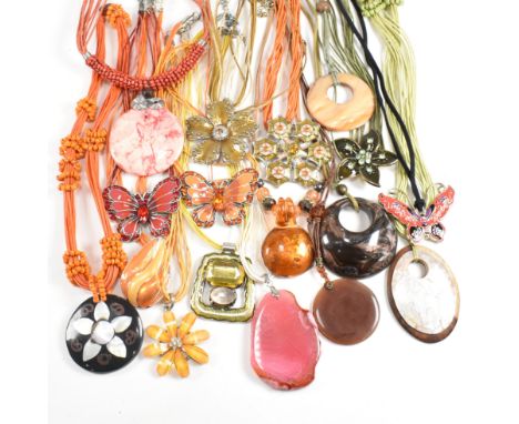 A large collection of modern costume jewellery. The lot to include pendants and necklaces. To include gem set, diamantes, ena
