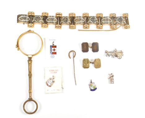 A collection of&nbsp; jewellery to include a pair of cufflinks marked 9ct gold front and back, a horseshoe stick pin, a Toled