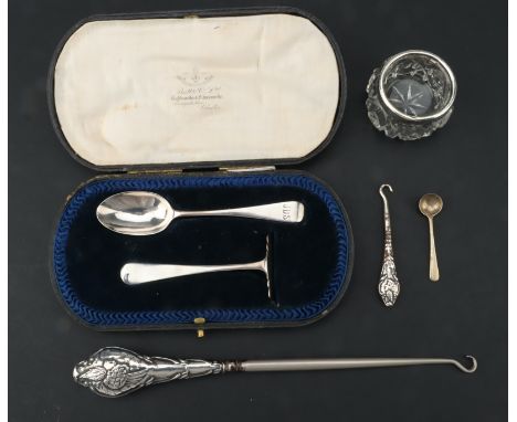 A Small Group of Silver Items, including matching small and large button hooks, by Joseph and Richard Griffin, a matched infa