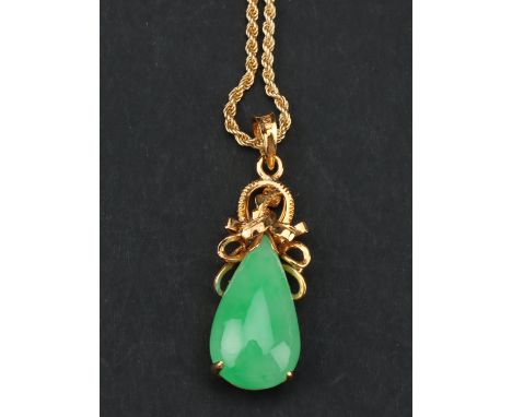 An 18 ct Gold Jade Pendant, in the form of a gourdset in fine gold, on 18 ct gold rope twist necklace, 45 cm, the pendant 3mm