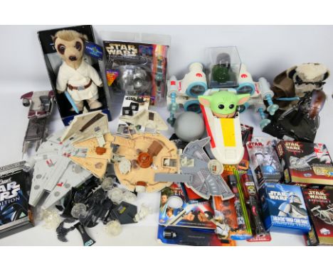 Star Wars - Playskool - Micro Machines - Meerkats - Thumb Wars - Pencil Toppers - Tootchbruch saber - Torch. A selection of T