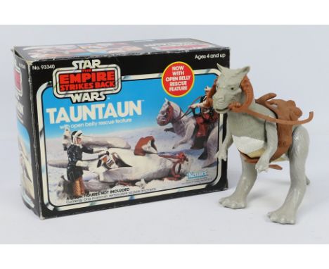 Kenner - Star Wars - The Empire Strikes Back - A boxed Tauntaun with open belly rescue feature # 93340. The model appears Min