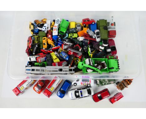 Dinky - Realtoy - Maisto - Welly - A collection of over a hundred unboxed vehicles including Dinky Bedford TK crash truck # 4
