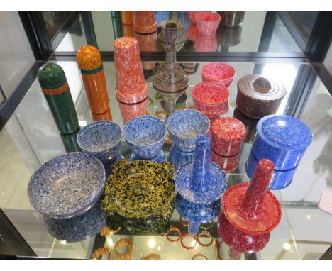 Vintage plastics: Urea-formaldehyde speckled and mottled wares including B.E.F. pair of orange and green herb shakers 12.5cm,