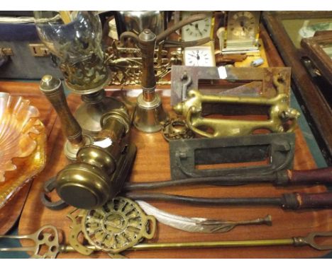 A Tray of Metal Ware to Include Repro GWR Lamp, Two Bells, Oil Lamp, Three Letter Door Knockers Etc.