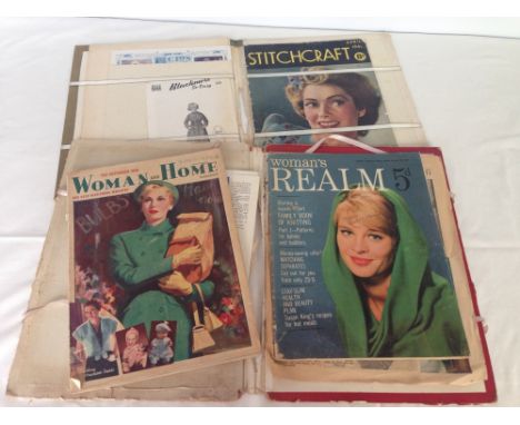 2 folders of vintage knitting patterns c1940-50s.