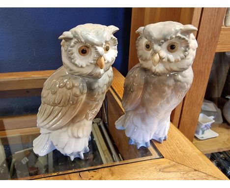 Pair of Nao/Lladro Porcelain Owls - 17cm high