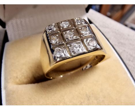 9ct Gold and Nine-Stone Diamond Square Set Gents Dress Ring, size R, 5.65g  