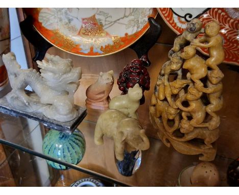 Group of Chinese Netsuke and Jade Animal Figures 