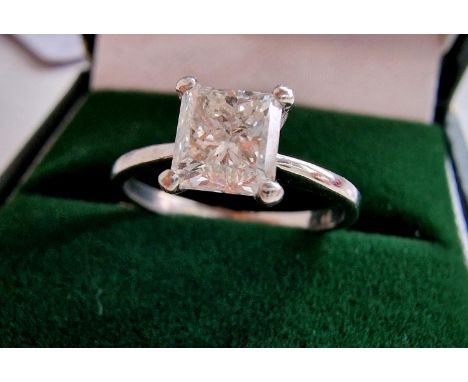 One Ct Diamond (Princess Cut) &amp; Platinum Engagement Ring, 2.3g, size J