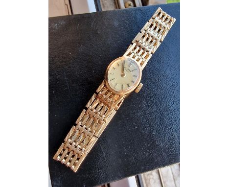 Rotary Ladies 9ct Gold Cocktail Watch - total weight 17.66g