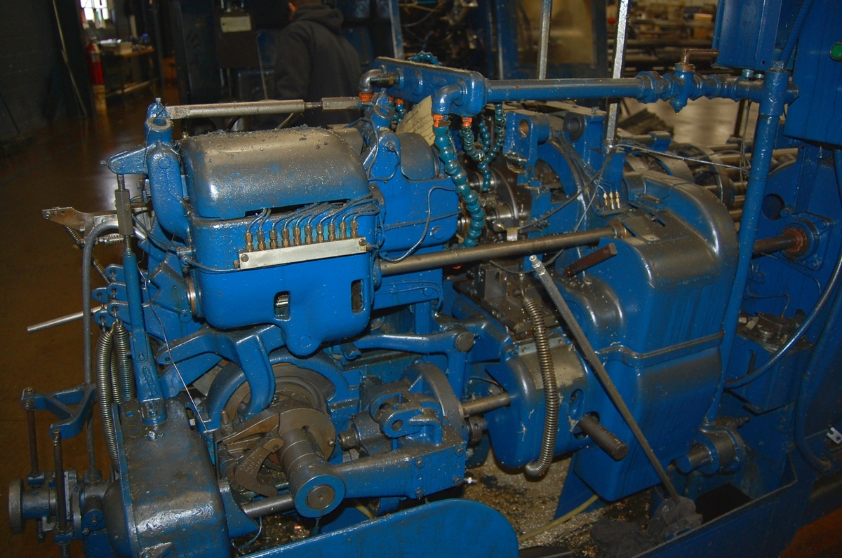 Davenport Machine Model B 3/4" Four-Spindle Automatic Screw Machine ...