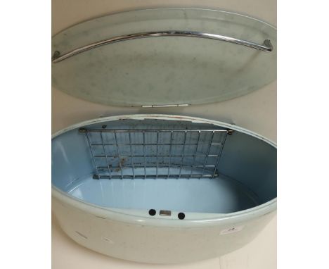 Retro enamel oval bread bin (46cm x 25cm x 20cm) 