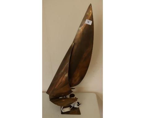 Stylised brass lamp in the shape of a yacht with sails (height 80cm) 