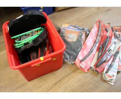Box of windscreen wipers etc