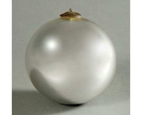 An Edwardian silvered glass witches ball, with embossed metal suspension loop.  +/- 15 cm.     CONDITION REPORT:  The witches