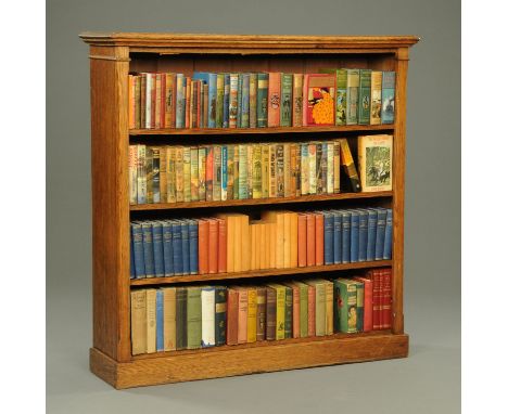 A late Victorian oak open bookcase, with adjustable shelves and flat pilasters.  Width 122 cm, height 122 cm, depth 32 cm.   